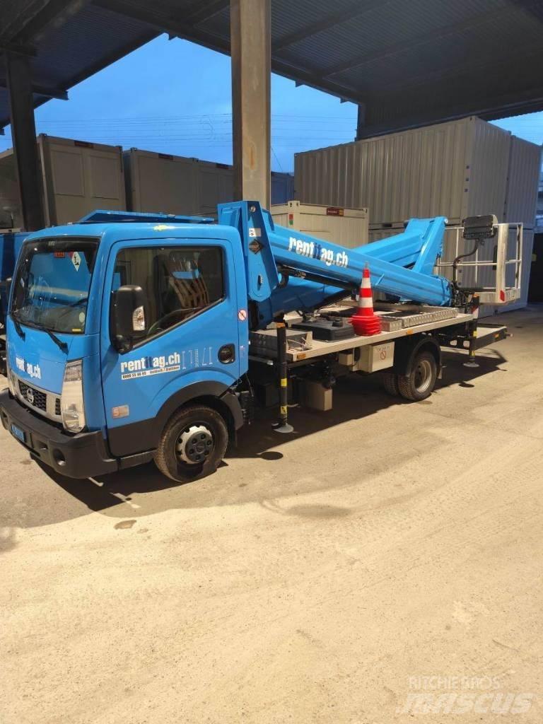 VERSALIFT VTX 240 Piattaforme autocarrate