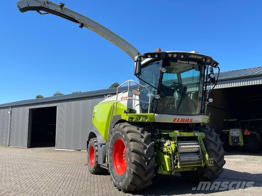 CLAAS Jaguar 930 Trince semoventi