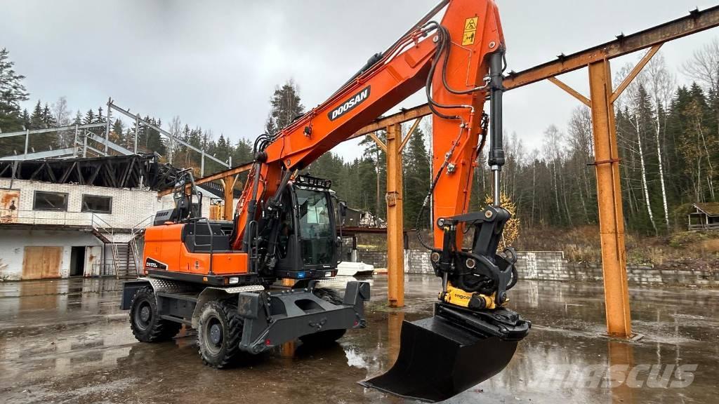 Doosan DX 170 W Escavatori gommati