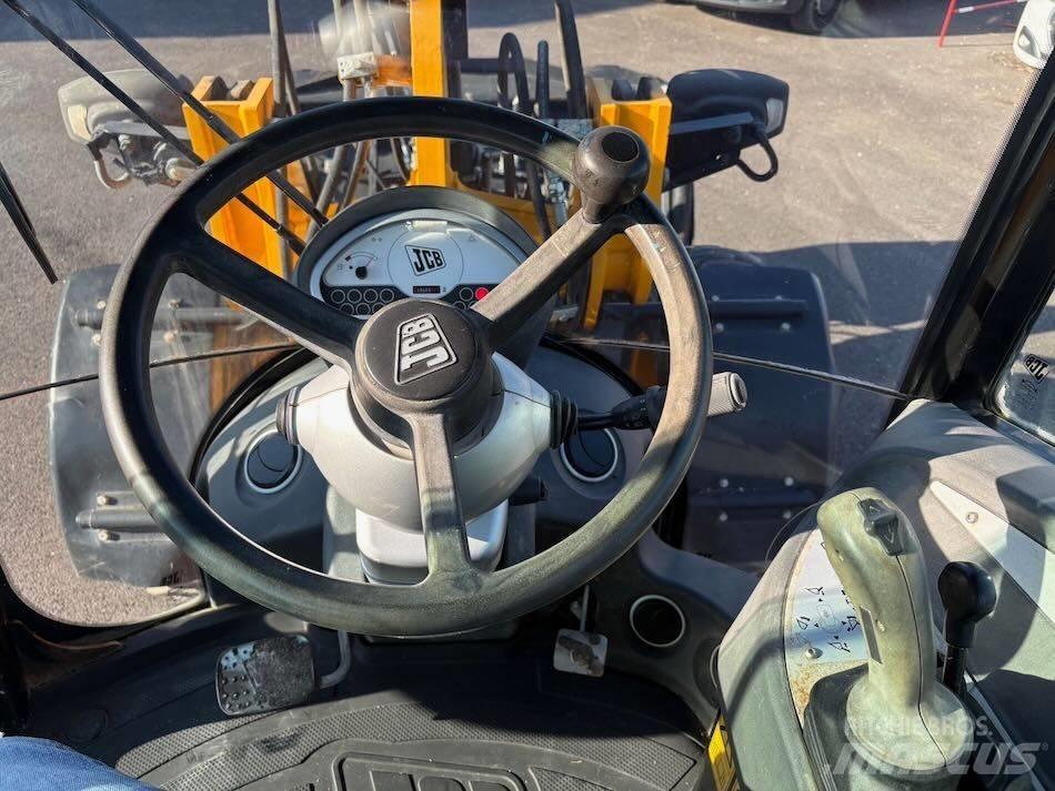 JCB 406 Pale gommate