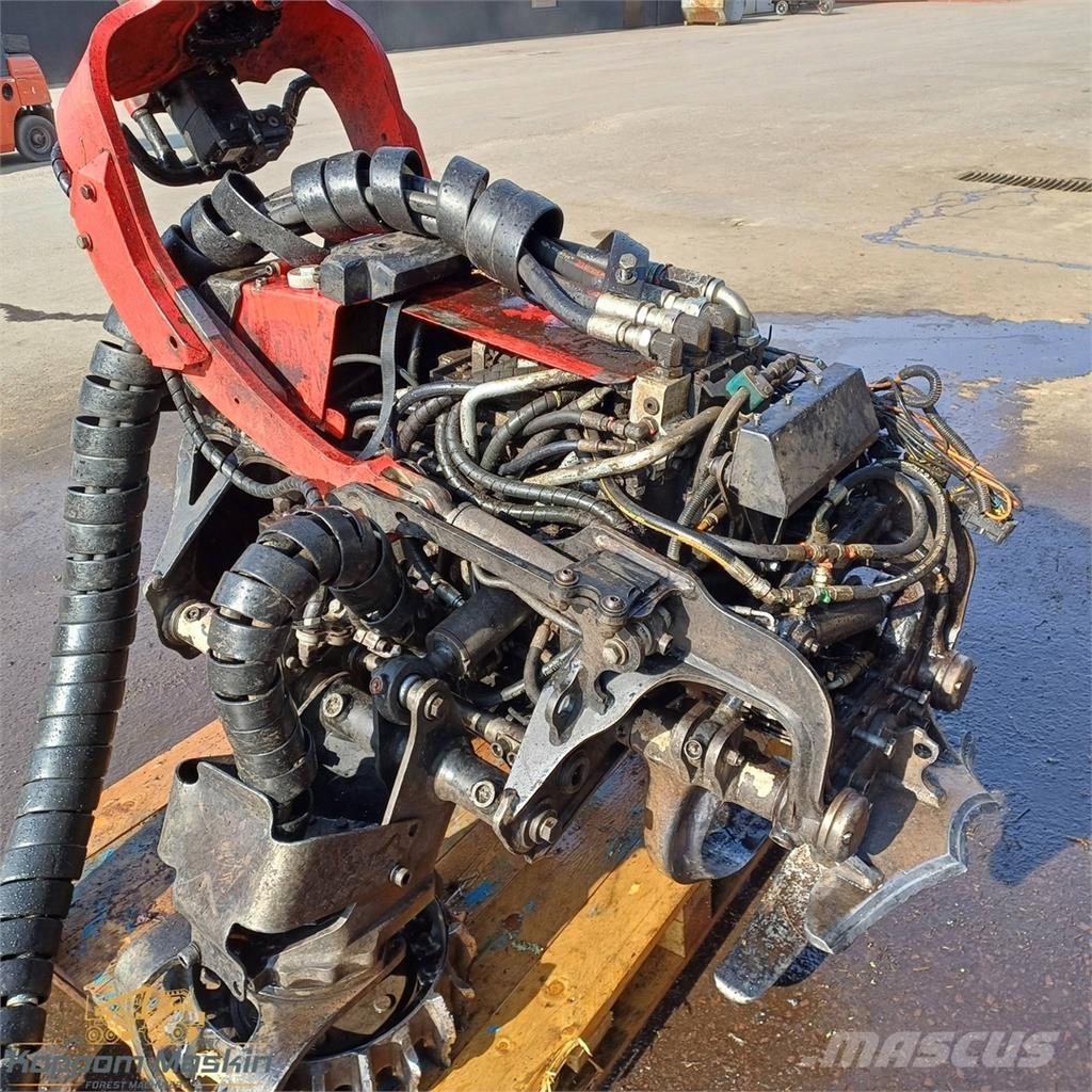 Komatsu C124 Decespugliatrici e trinciatrici idrauliche