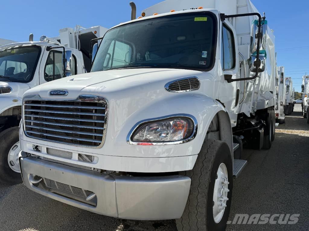 Freightliner M2 Camion dei rifiuti