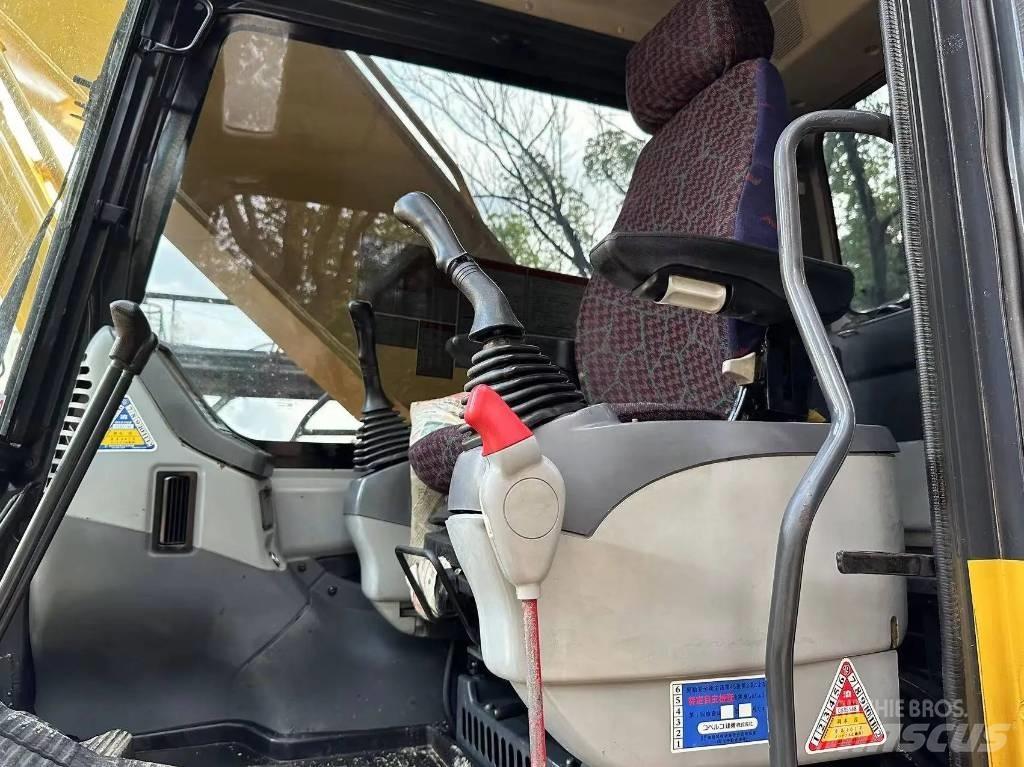 Komatsu PC 220-7 Escavatori cingolati