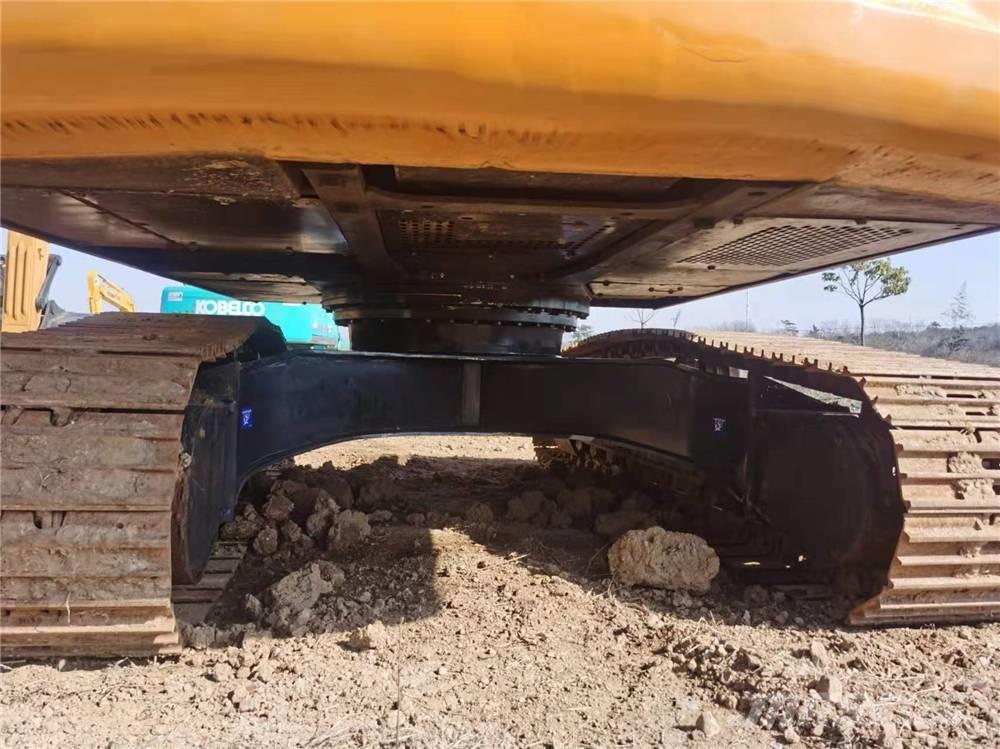 Sany SY215-9 Escavatori cingolati