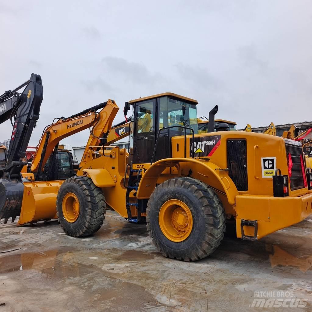 CAT 966H Pale gommate