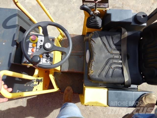 Bomag BW 80 ADH-2 Rulli a doppio tamburo