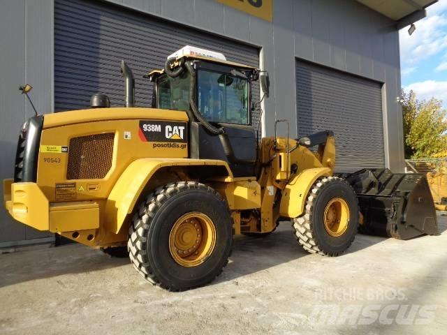 CAT 938M Pale gommate