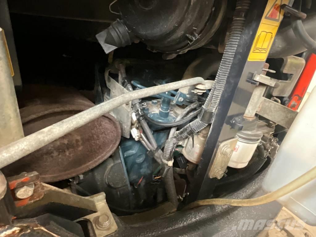 Kubota U 27-4 Miniescavatori