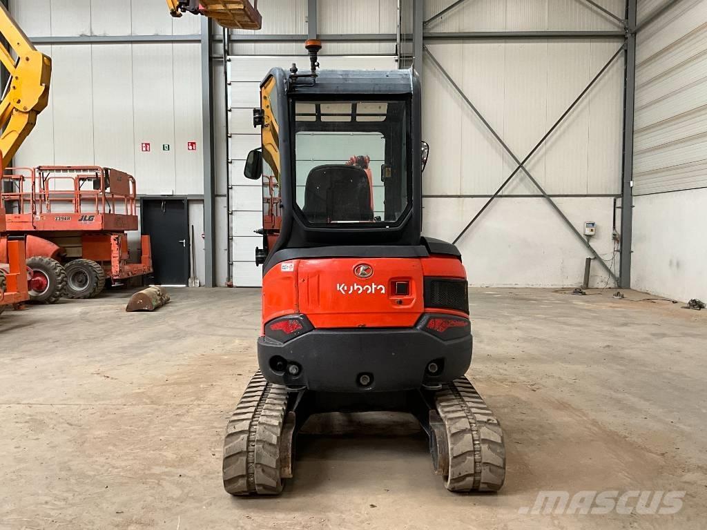 Kubota U 27-4 Miniescavatori