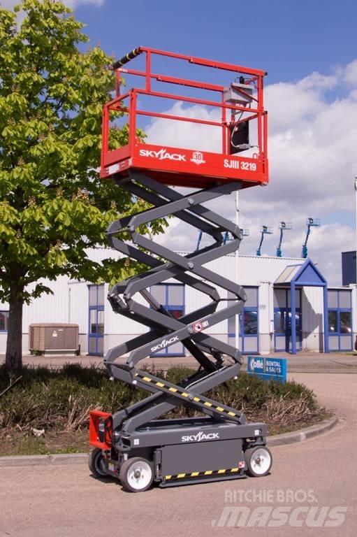 SkyJack SJIII3219 Piattaforme a pantografo