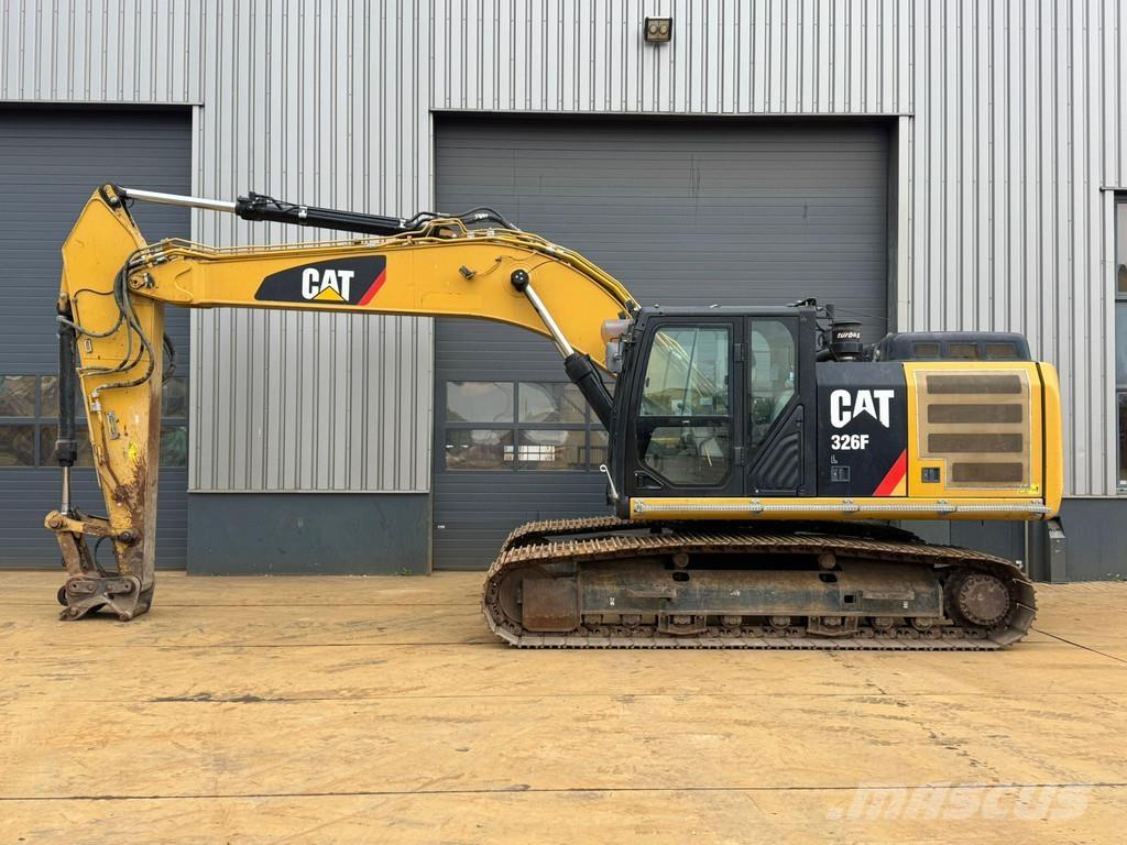 CAT 326F L Escavatori cingolati