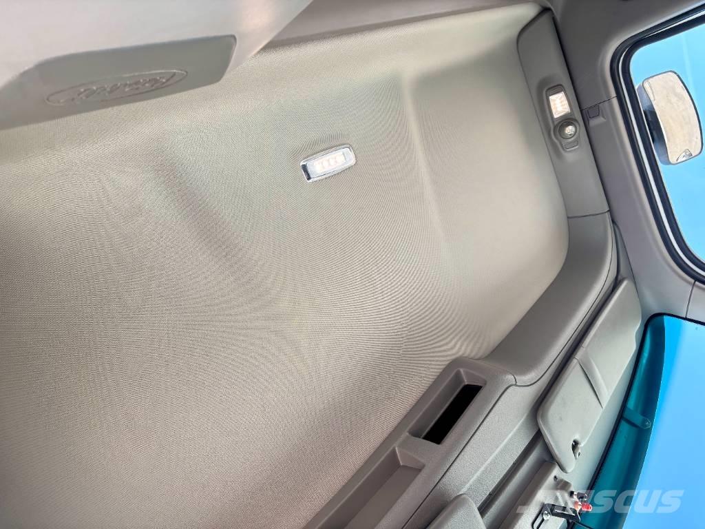 Peterbilt 567 Motrici e Trattori Stradali