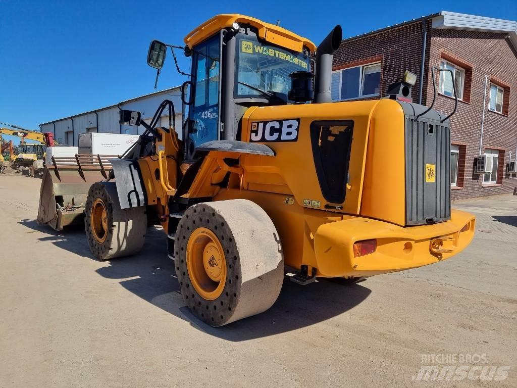 JCB 436 E HT Pale gommate