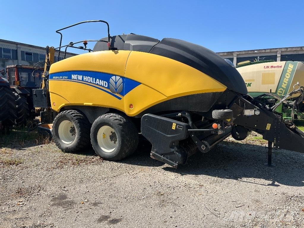 New Holland 1290 Presse quadre