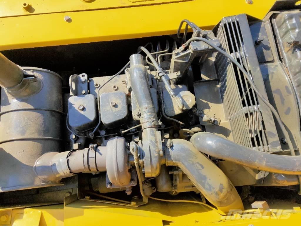 Komatsu PC120-6 Escavatori medi 7t - 12t