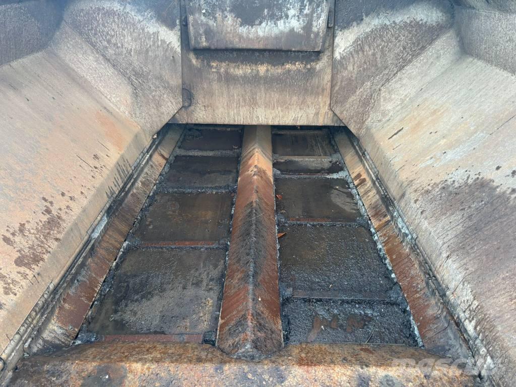 ABG Titan 273 Finitrici