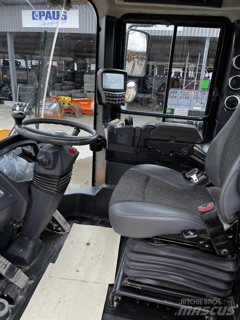Hyundai HL 965 Pale gommate