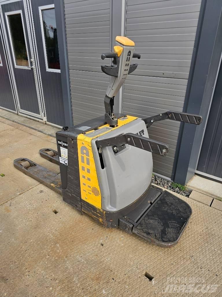 Atlet Tpl/200 Carrelli elevatori bassi a piattaforma