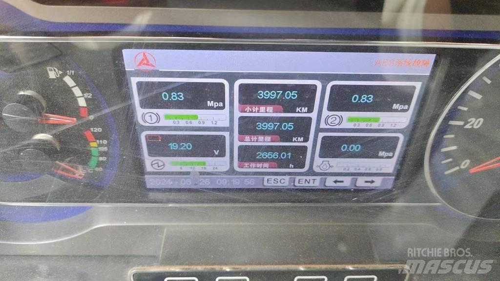Sany STC600T6 Gru per tutti i terreni
