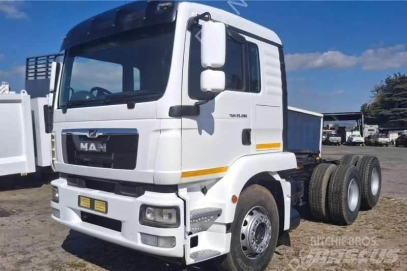 MAN TGM 25-280 Camion altro