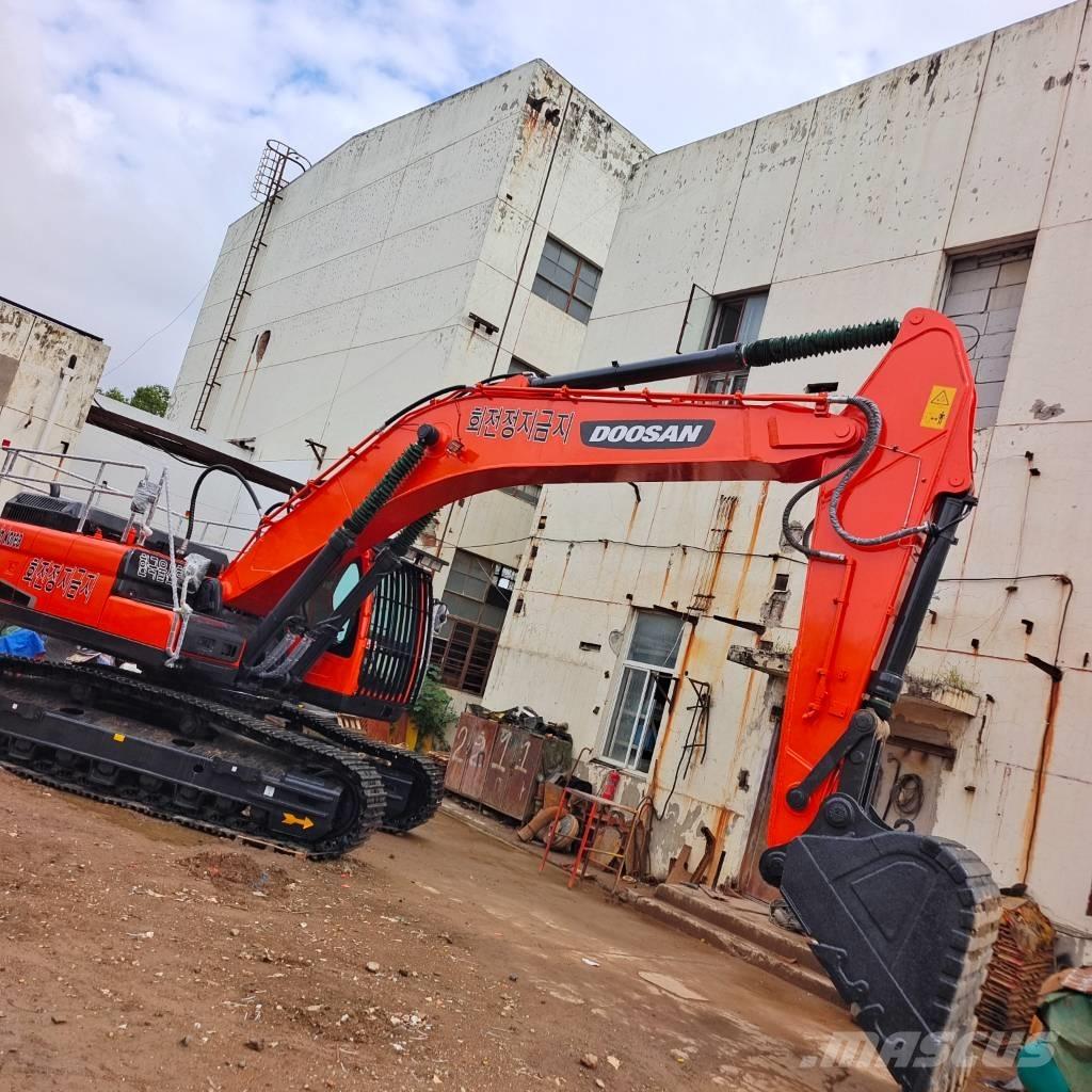 Doosan DX340LC Escavatori cingolati