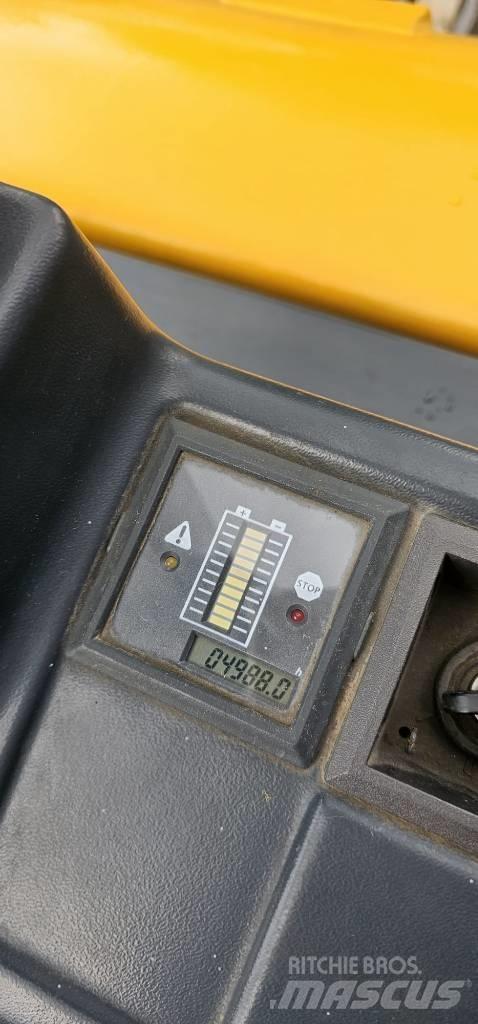 Jungheinrich ERE220 Transpallet manuale