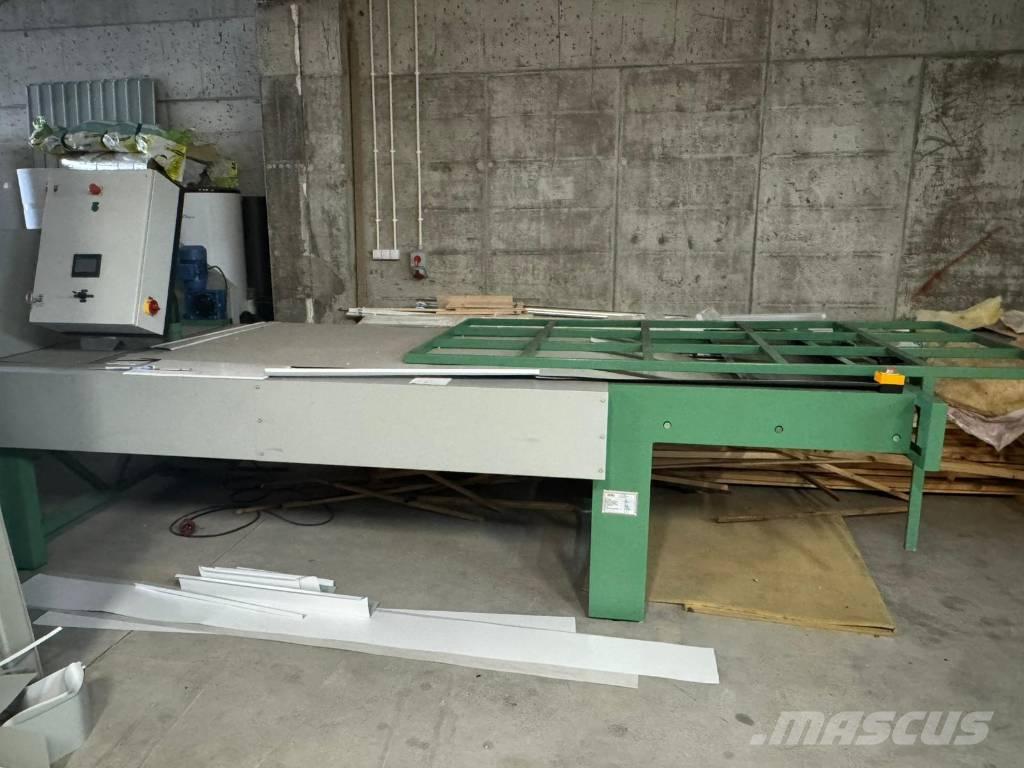 IKAFI T-7 Costruzioni - Altro