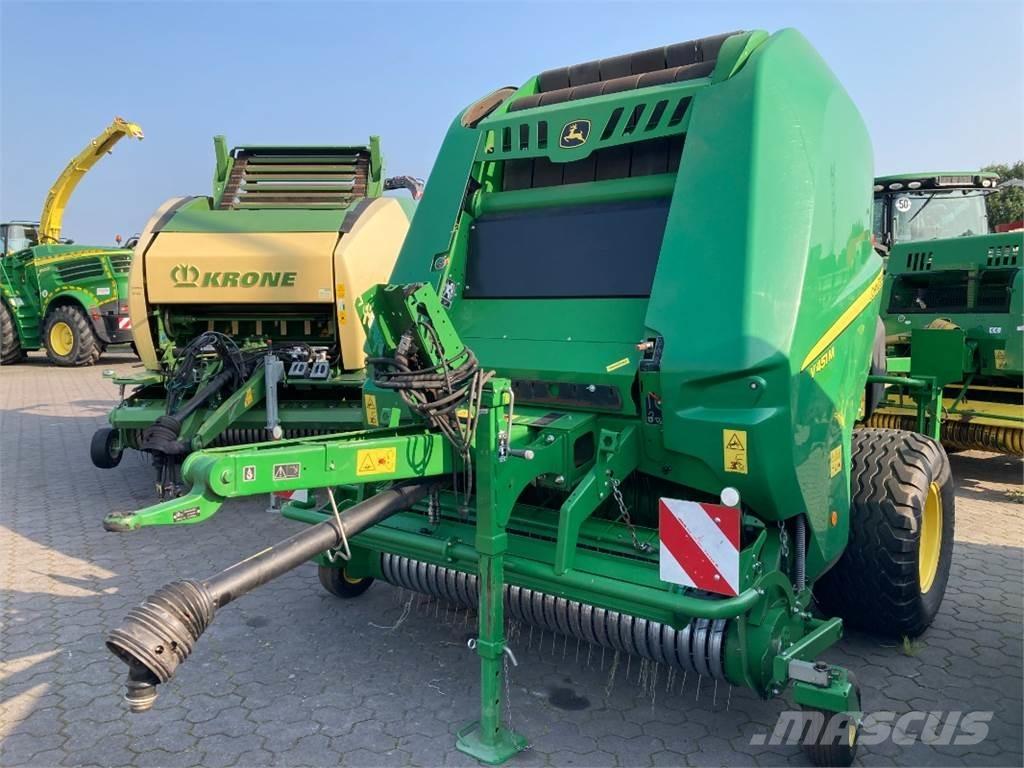 John Deere V451M Rotopresse