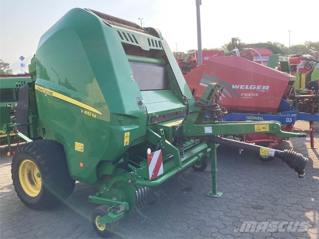 John Deere V451M Rotopresse