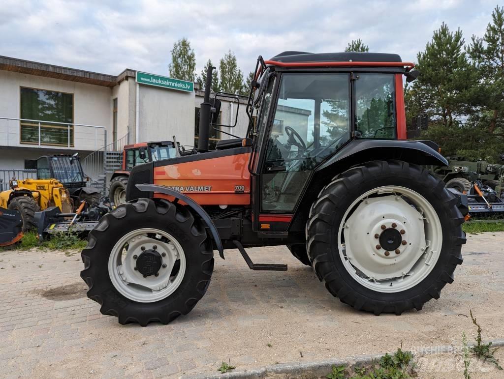 Valtra Valmet 700 Trattori