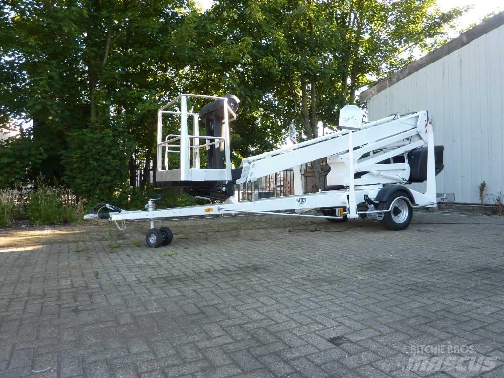 Dino 180 XT Piattaforme aeree su rimorchio