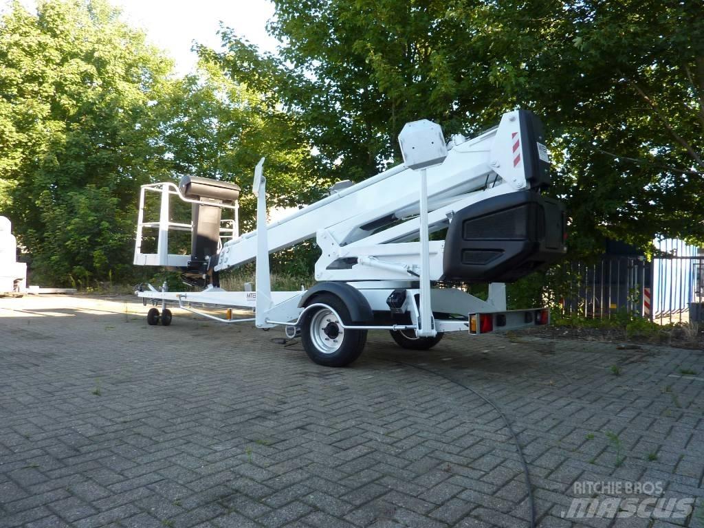 Dino 180 XT Piattaforme aeree su rimorchio