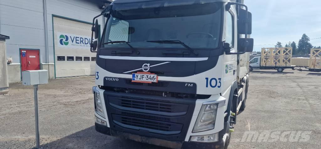 Volvo FM 330 Camion dei rifiuti