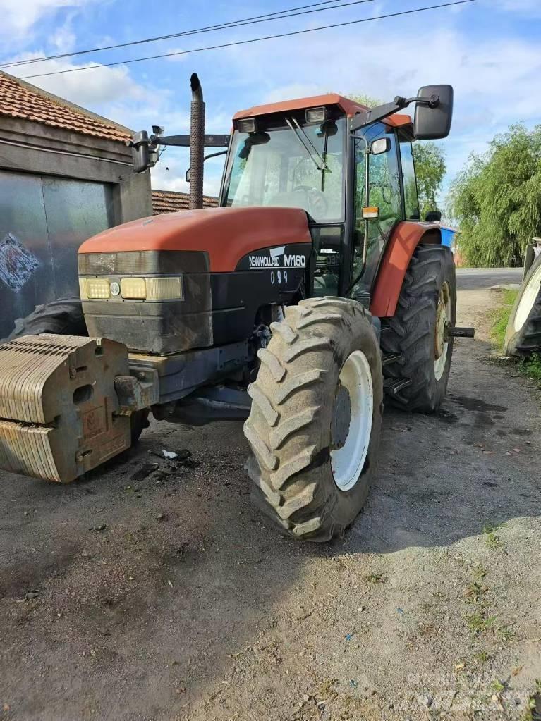 New Holland M160 Trattori