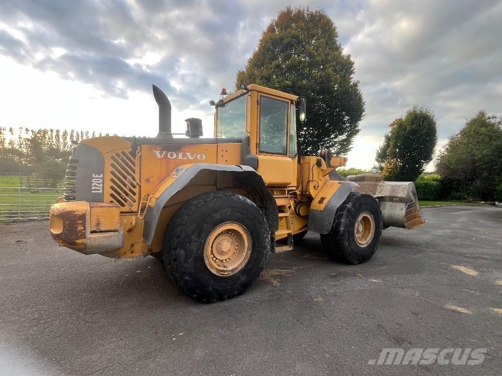 Volvo L120e Pale gommate