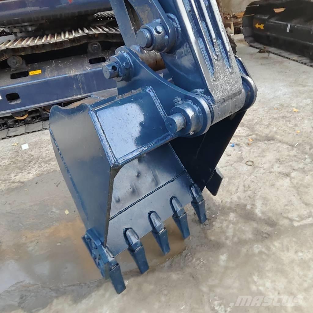 Hyundai 60 W VS Escavatori gommati