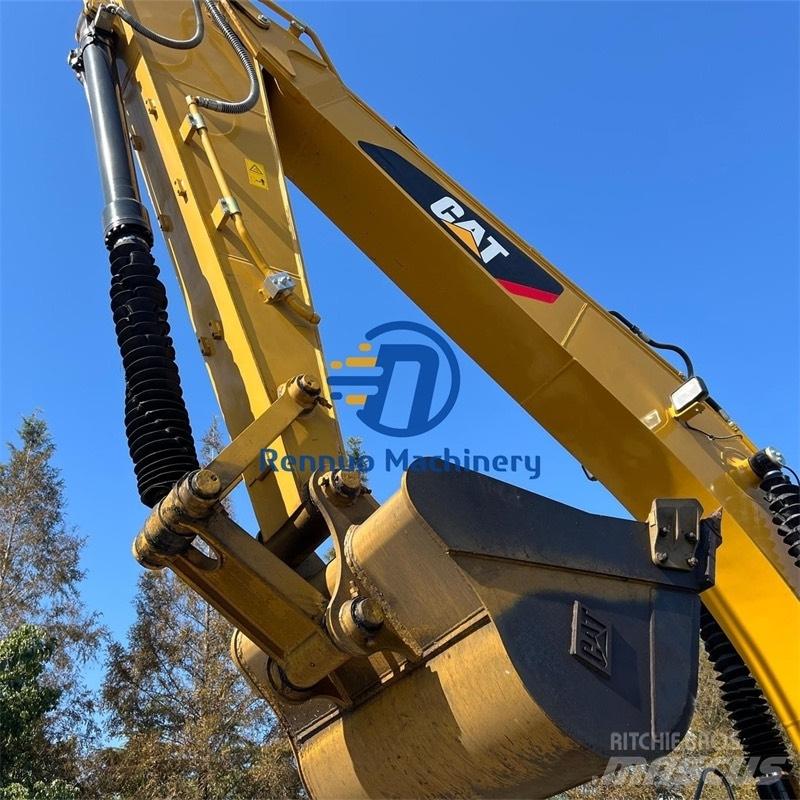 CAT 323D2 Escavatori cingolati