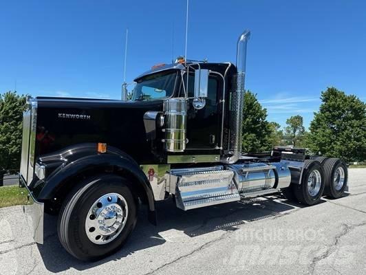 Kenworth W 900 Motrici e Trattori Stradali