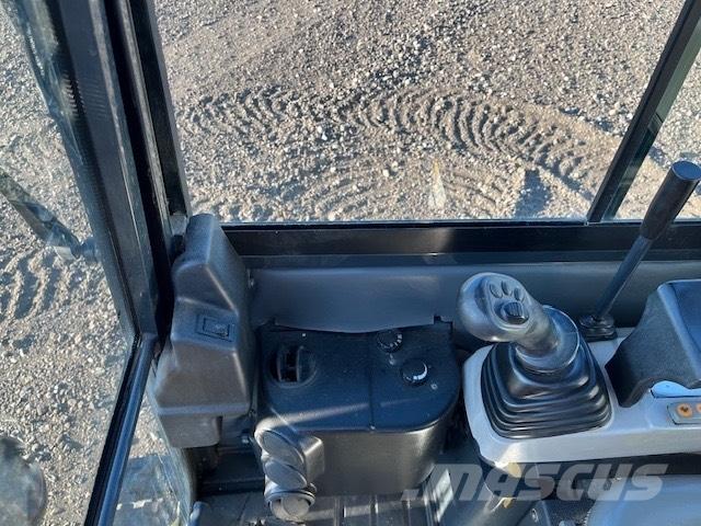 Komatsu PC16R HS Miniescavatori