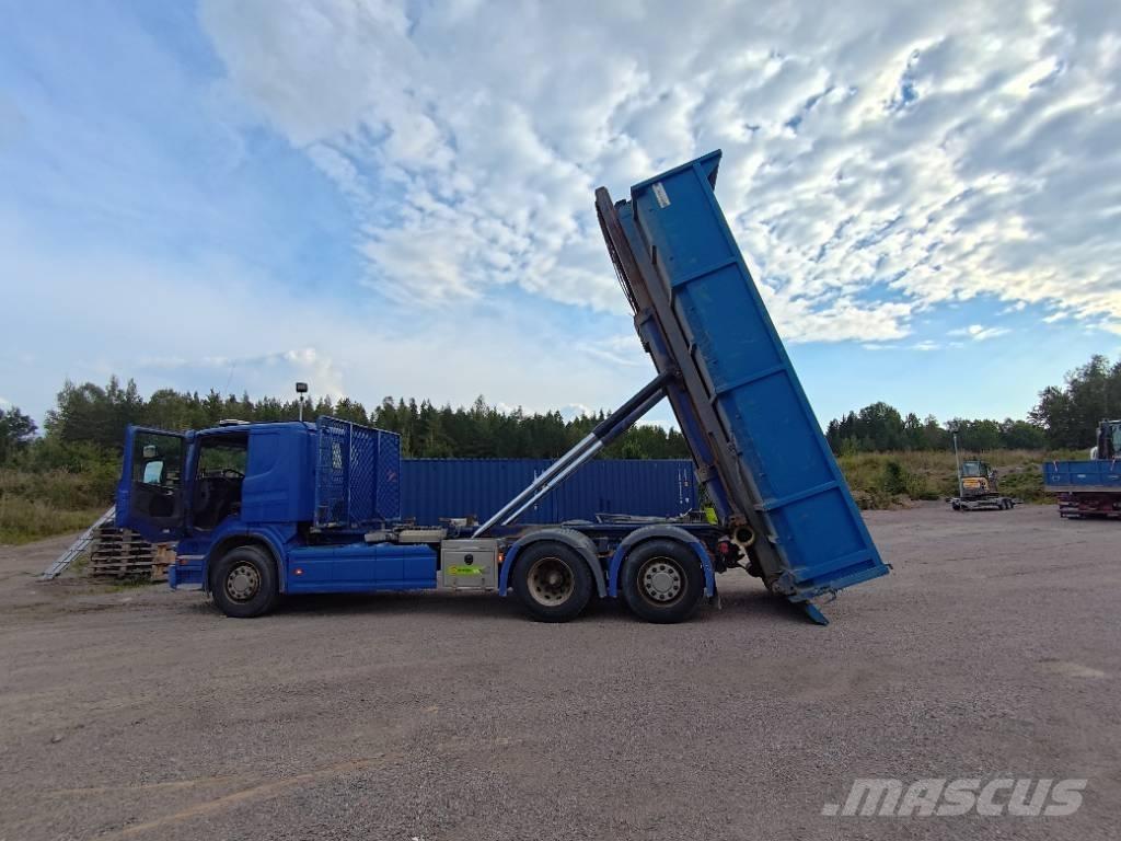 Scania P 400 Camion con gancio di sollevamento