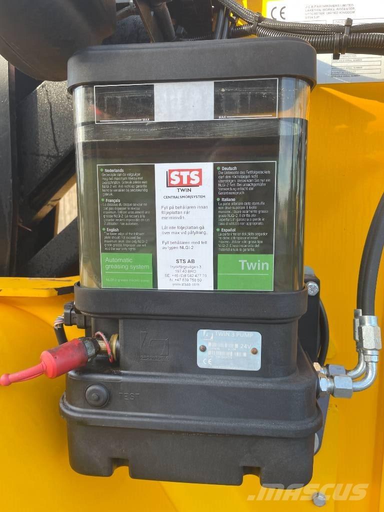 JCB 413 S High Lift Pale gommate