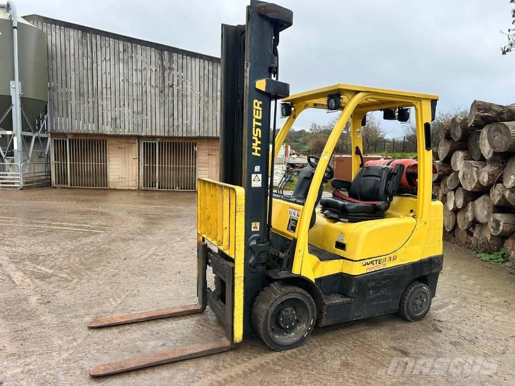 Hyster S 30 FT Carrelli elevatori GPL