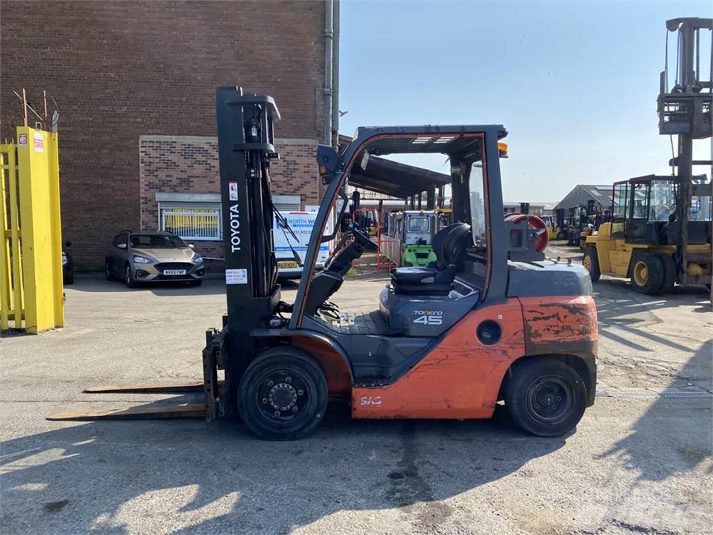 Toyota 8FG40N Carrelli elevatori GPL