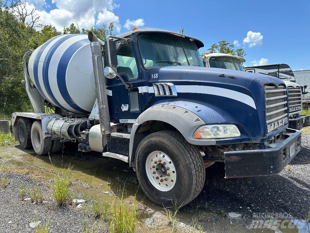 Mack GU 800 Camion altro