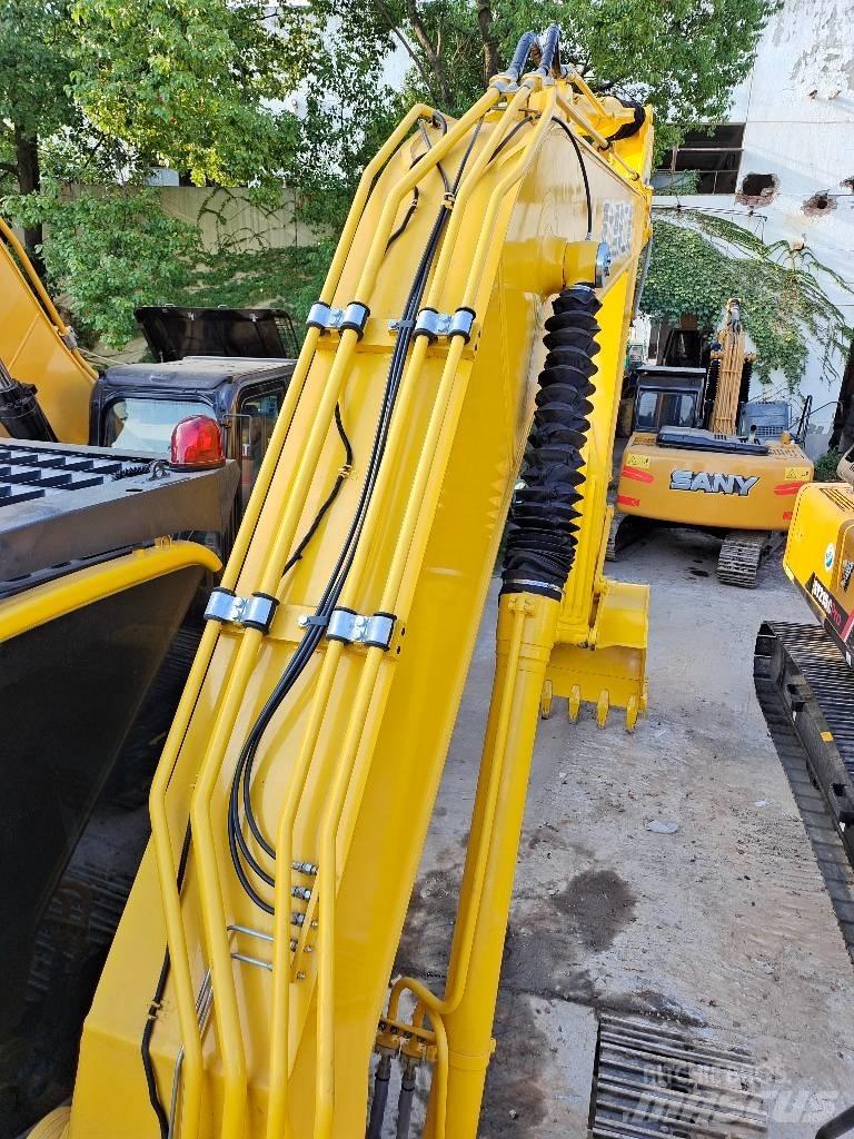 Komatsu PC 200-8 Escavatori cingolati