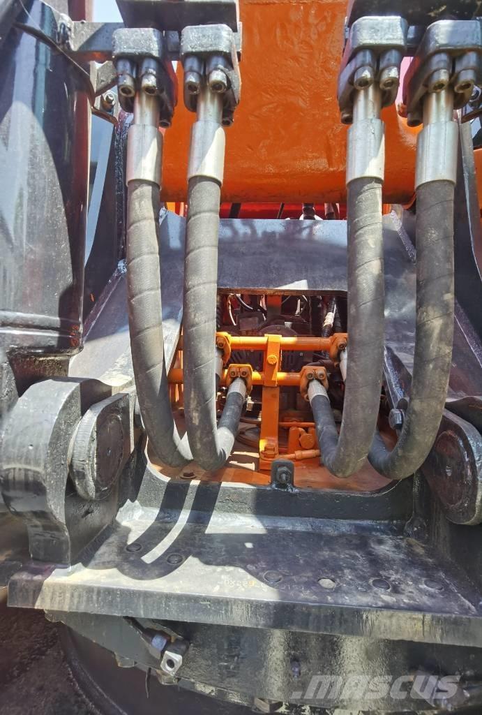 Doosan DX 225 LC-9C Escavatori cingolati