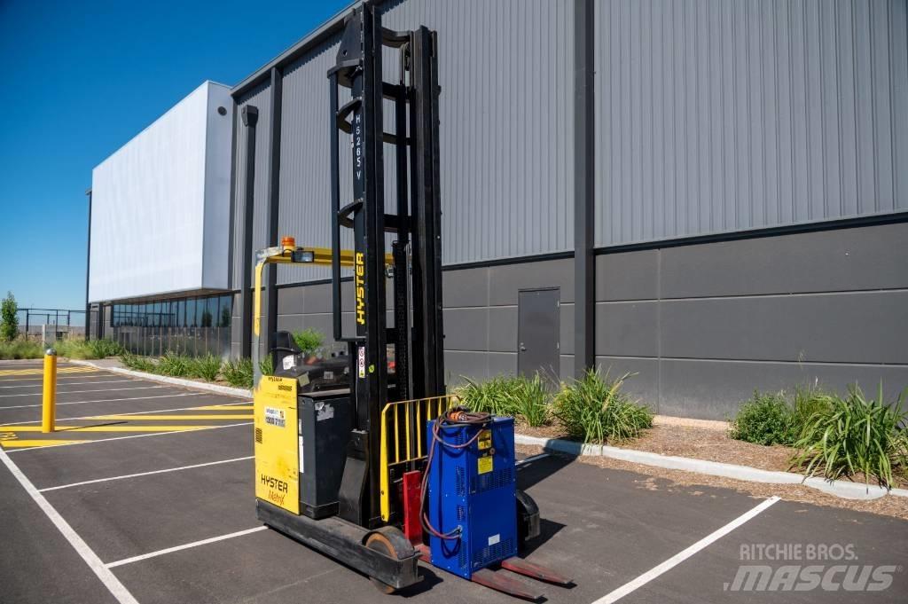 Hyster R2.0H Carrello retrattile