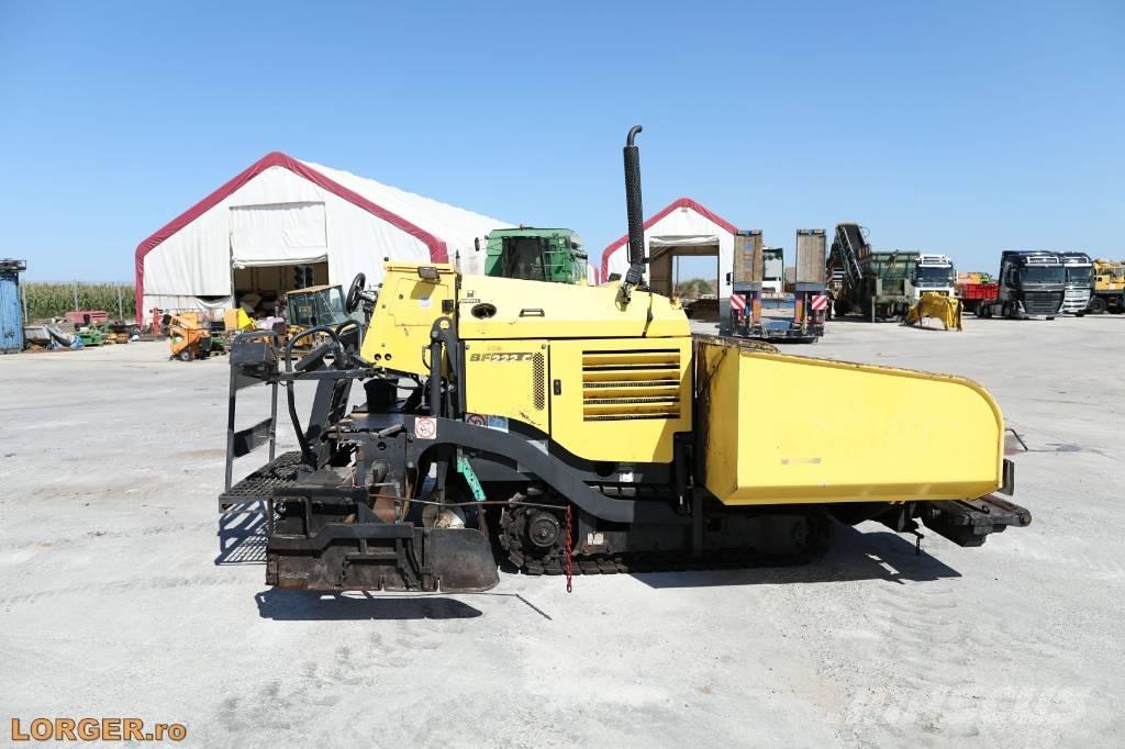 Bomag BF 222 C Finitrici