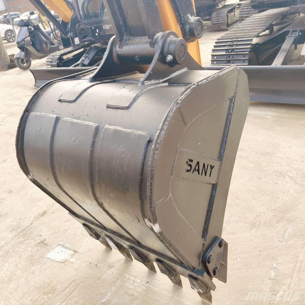 Sany SY75C Escavatori cingolati