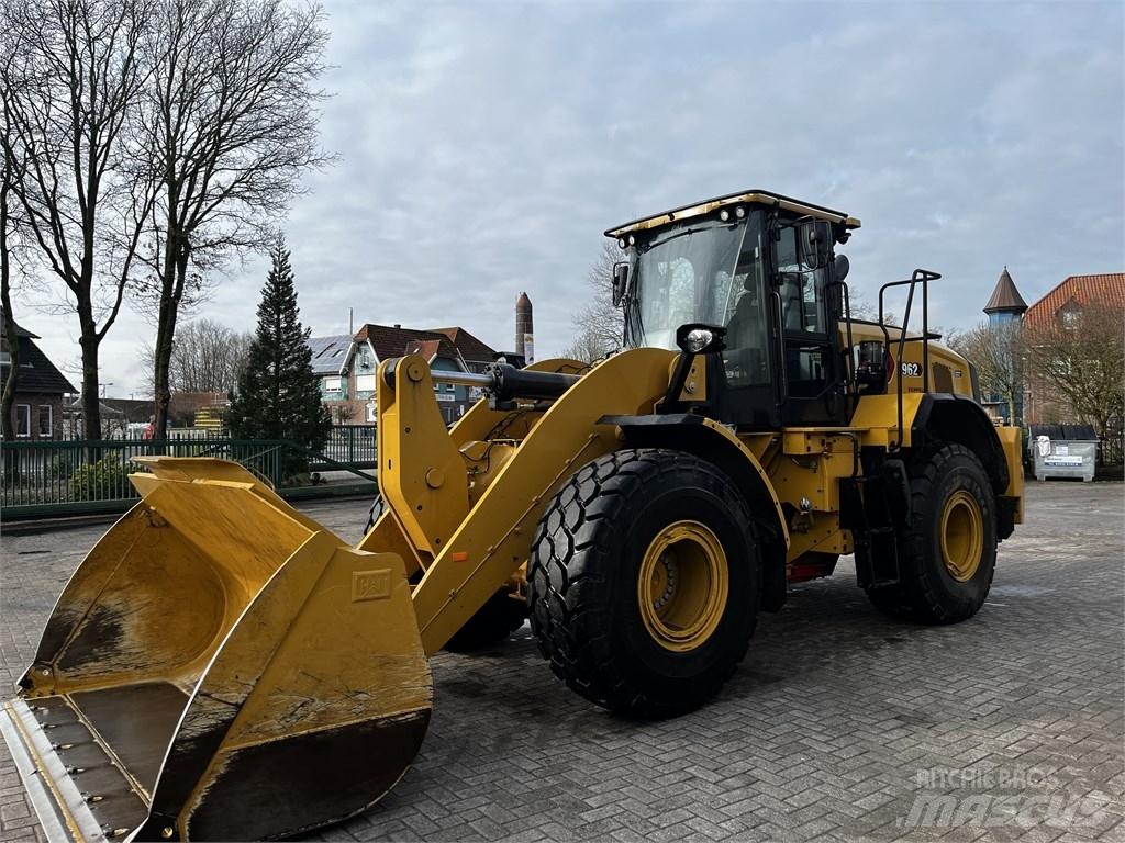 CAT 962 Pale gommate